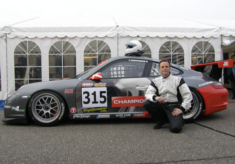 Claus Christensen med sin nye Porsche 997 GT3.